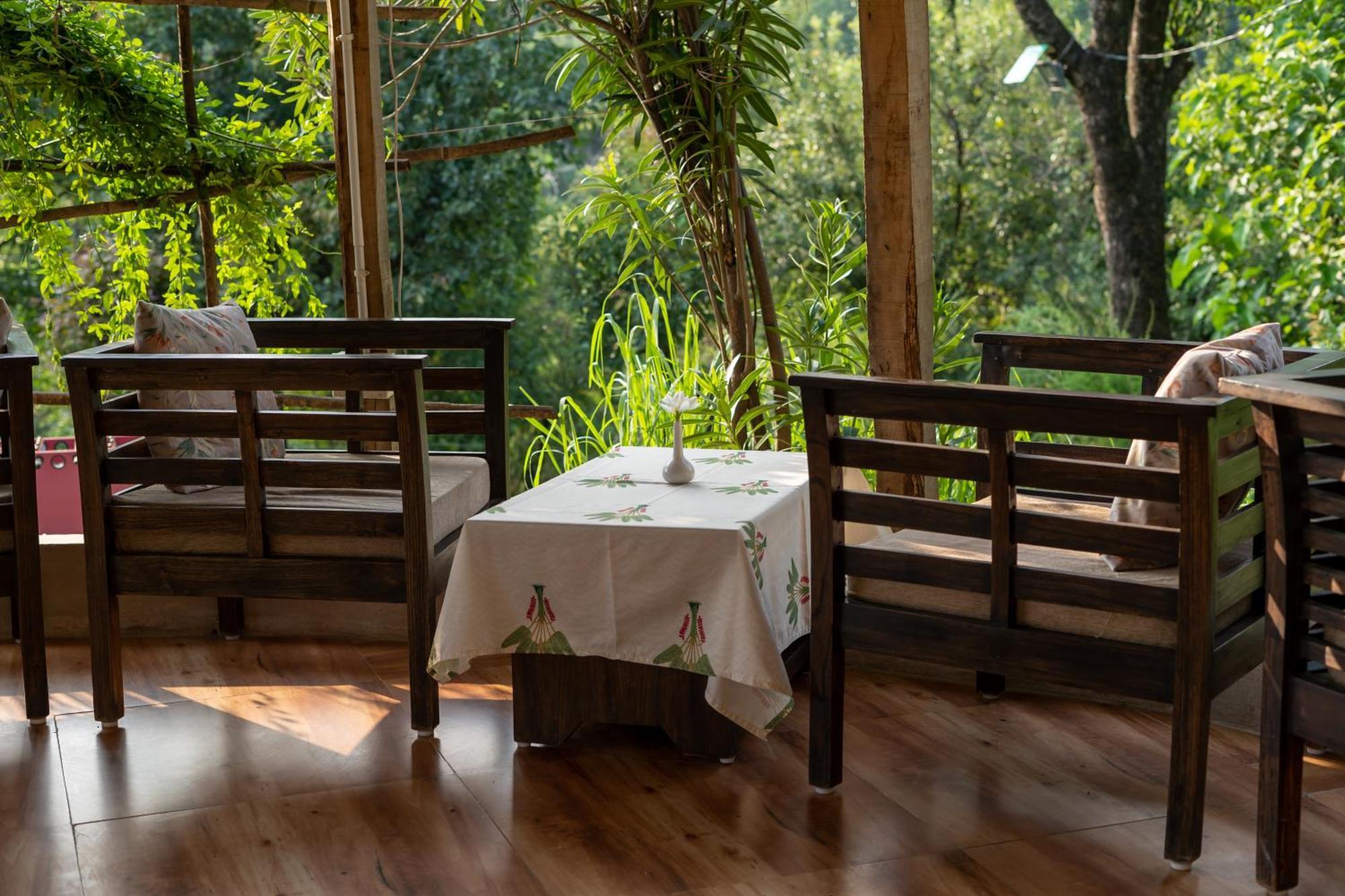 Dev Bhoomi Farms&Cottages Dharamshala Buitenkant foto